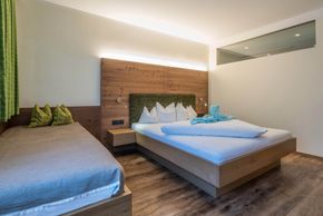 Dreibettzimmer