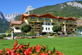 Detaillierte Infos zur Unterkunft Alle Dolomiti Boutique Lake Hotel