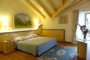 Detaillierte Infos zur Unterkunft Alle Dolomiti Boutique Lake Hotel