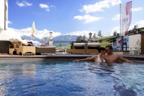 Aussenpool Alpen-Herz Ladis