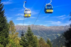 Sonnenbahn Ladis direkt neben dem Hotel