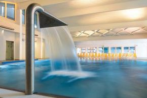 neu renoviertes Hallenbad Quellalpin in Feichten