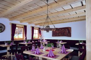 Detaillierte Infos zur Unterkunft Apartments - Restaurant Rusctlea