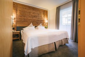 Detaillierte Infos zur Unterkunft Arlen Lodge