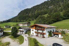 Ferienhof Auerhof im Sommer