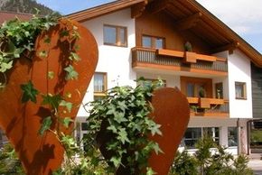 Unser Haus im Sommer