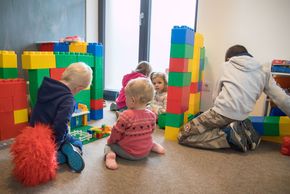 SPIELZIMMER für Klein und Groß