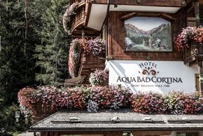 Detaillierte Infos zur Unterkunft Aqua Bad Cortina - Hotel und Mineralbäder