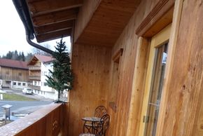 Sonniger Balkon Fw. KARWENDL