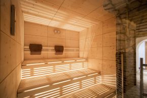 Detaillierte Infos zur Unterkunft Charme Hotel Uhrerhof- Deur