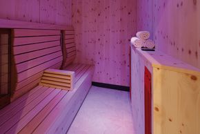 Detaillierte Infos zur Unterkunft De Luxe Hotel MONTANA