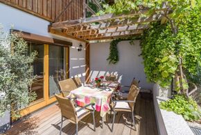 Terrasse beim Wohnhaus