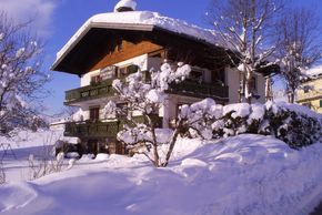 Haus im Winter