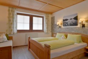 Ferienwohnung Abendrot / Dreibettzimmer