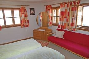 Doppelbett mit Möglichkeiten