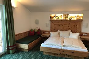 Doppelzimmer mit Zusatzbett