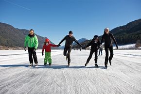 Eislaufen am Weissensee