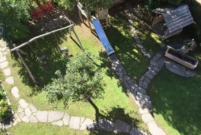 Unser Garten mit Liegewiese