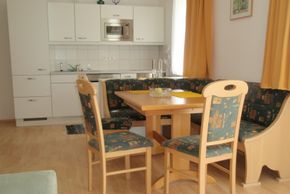 Komplettküche mit Sitzecke Haus SW