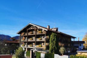 Hausansicht im Oktober