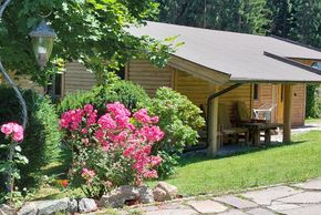 Chalet Seerose im Hotelgarten - direkt am Pool - Ferienhaus im Rosenhof