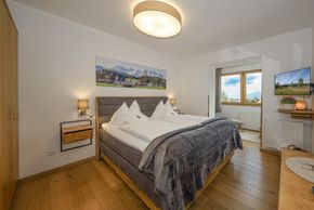 Schlafzimmer mit Loggia