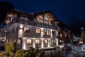 Neues Garni Hotel Arya Alpine Lodge