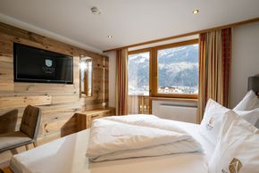 Doppelzimmer Deluxe mit Balkon