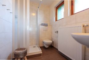 Detaillierte Infos zur Unterkunft Haus am Berg - Pension am Skihang