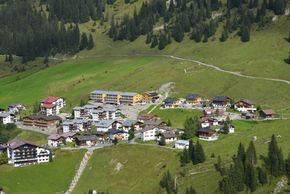 Lech - Stubenbach 1.700 Meter vom Zentrum Lech