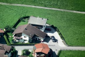 unser Haus ist in der Mitte