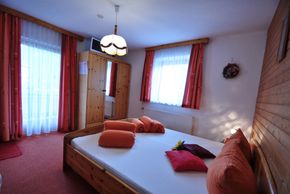 Doppelzimmer Enzian mit Etagendusche/WC