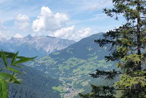 Blick auf Zimba vom Kristberg