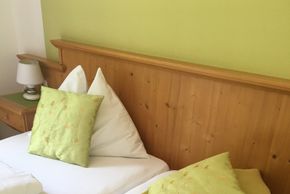 Doppelzimmer Rauchenberg