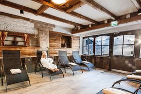 Saunalandschaft & Ruheraum