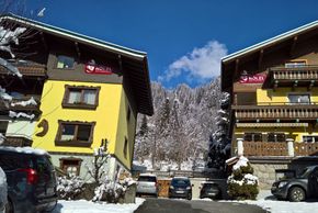 Herzlich Willkommen in HÖLZLs BED&BREAKFAST