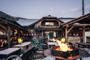 Detaillierte Infos zur Unterkunft Hotel GUT Trattlerhof & Chalets