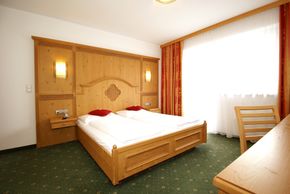 Doppelzimmer Zillertal mit Balkon
