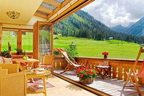 Detaillierte Infos zur Unterkunft Hotel Alpenland