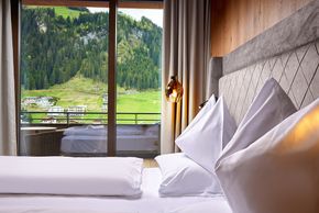 Detaillierte Infos zur Unterkunft DAS EDELWEISS Salzburg Mountain Resort