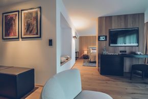Junior Suite mit Talblick und kleinem Raumteiler