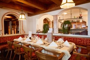 Restaurant im Hotel Enzian.