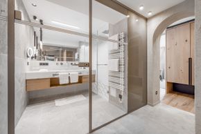 Detaillierte Infos zur Unterkunft Hotel Gotthard-Zeit****s