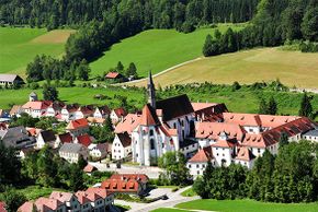 Detaillierte Infos zur Unterkunft 4* Schlosshotel Kartause Gaming