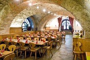 Detaillierte Infos zur Unterkunft 4* Schlosshotel Kartause Gaming