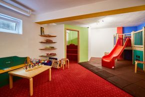 Spielzimmer im Untergeschoss
