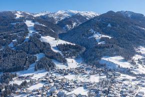 Hotel Kirchboden und Wagrain im Winter