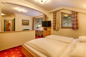 Detaillierte Infos zur Unterkunft Hotel Kristall