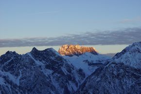 Blick auf die Rote Wand & Formarinsee