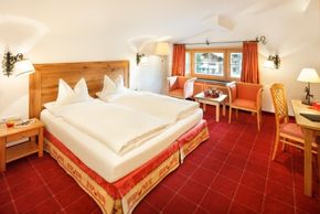 Detaillierte Infos zur Unterkunft Hotel Lech & Residenz Chesa Rosa